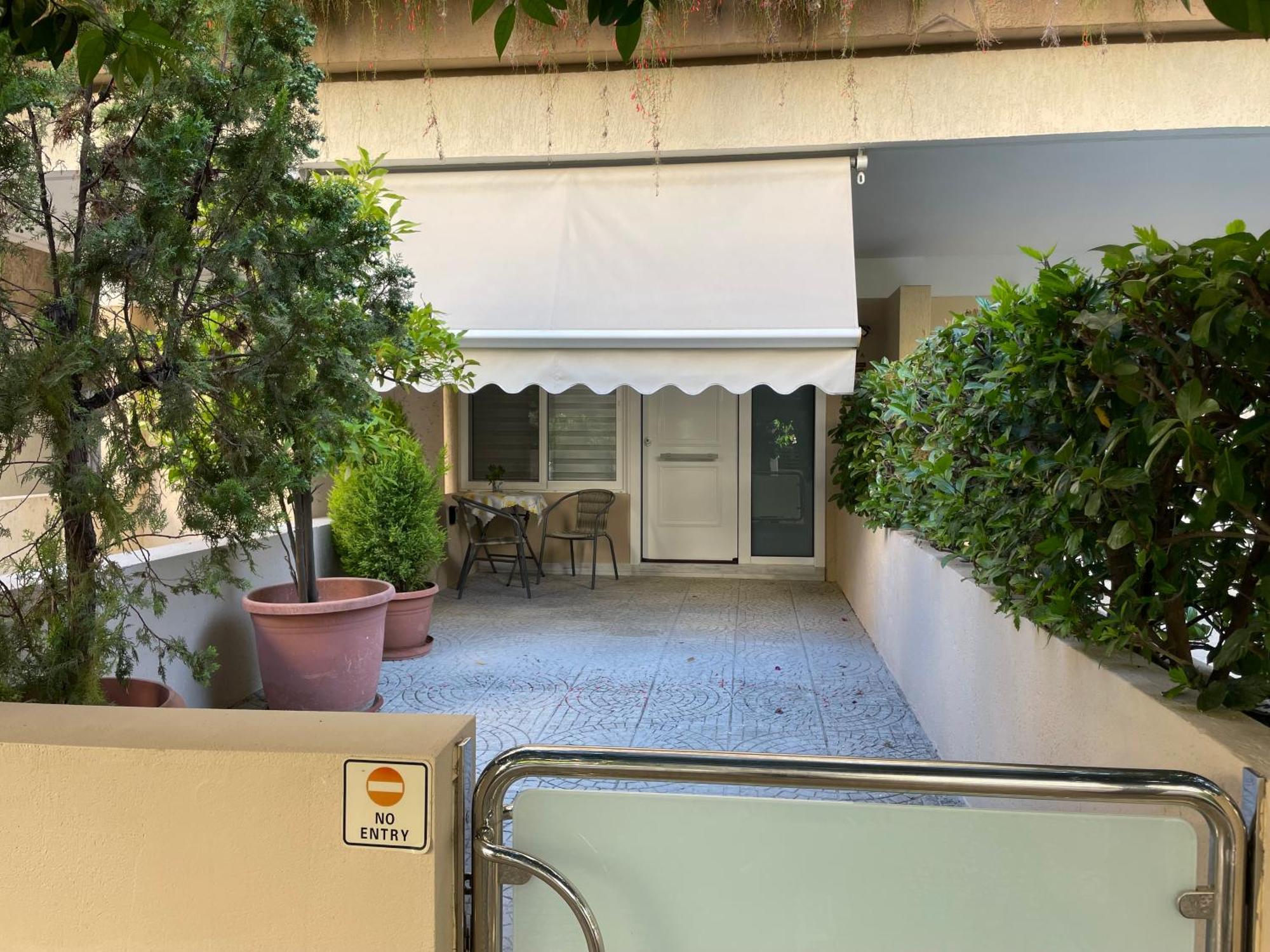 Aphrodite Studio Near Athens Floisvos Marina Luaran gambar
